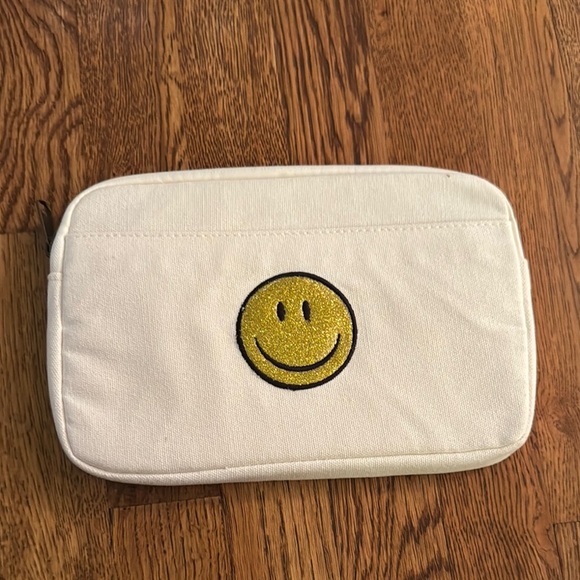 Bag Edge Handbags - Bag Edge White Canvas Pouch with Pink Smiley Face